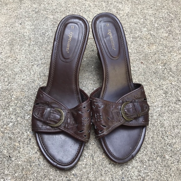 Brown wedges - Picture 2 of 4